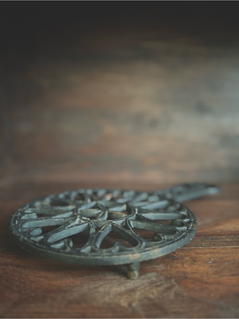 Vintage Wilton Cast Iron Trivet Heart Cutout Round Rustic Farmhouse
